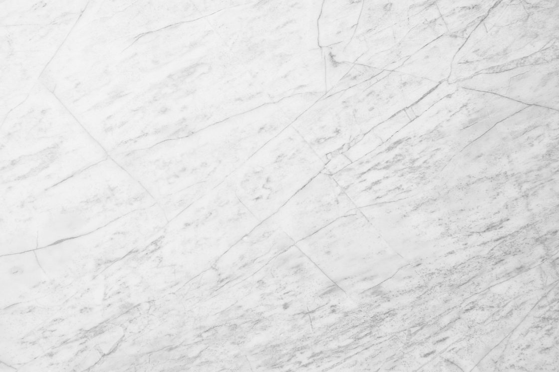 Comment distinguer le vrai marbre du faux ?