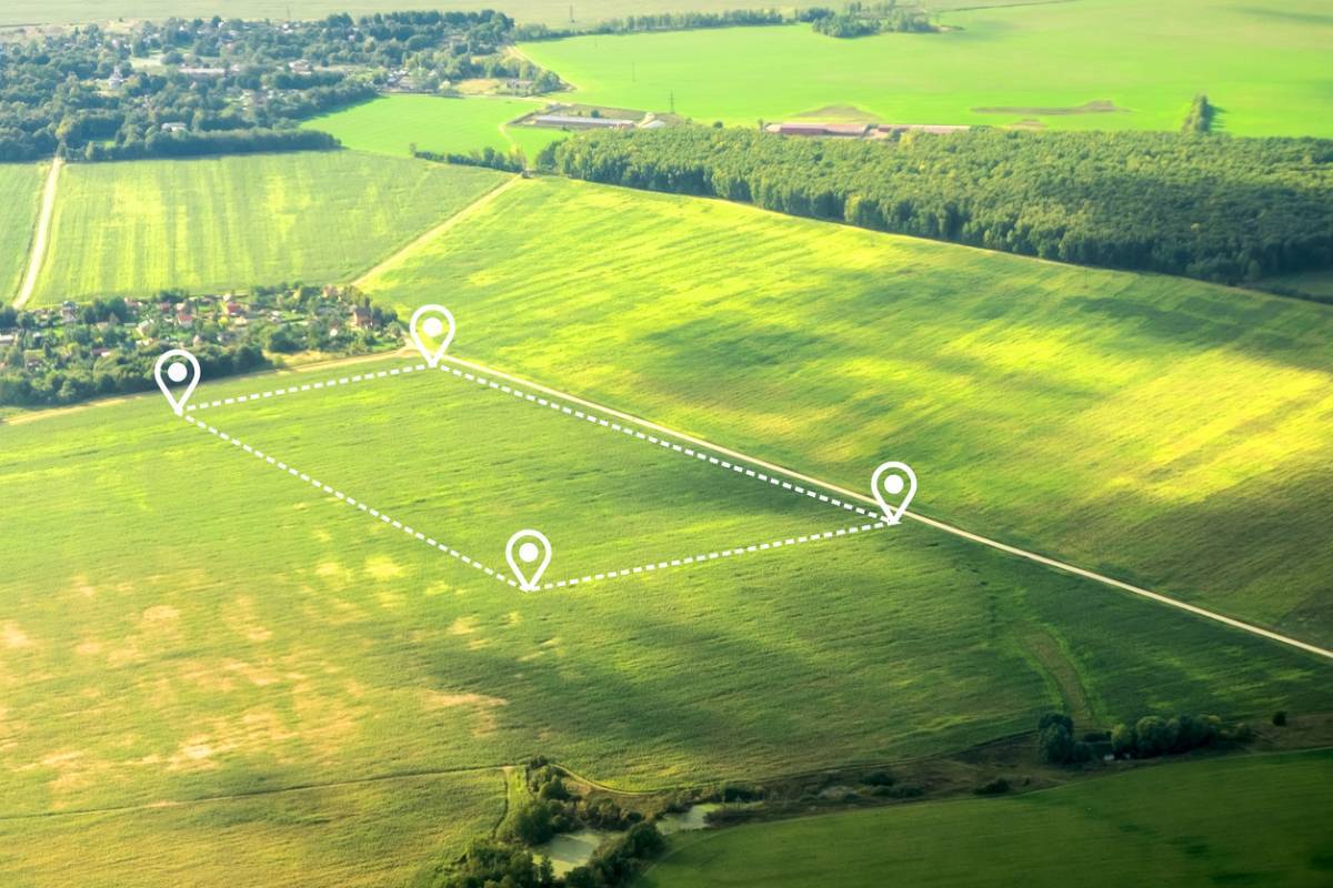Puis-je acheter un terrain et faire construire plus tard ?