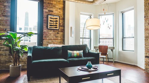 Un petit appartement avec beaucoup de charme et de motifs 