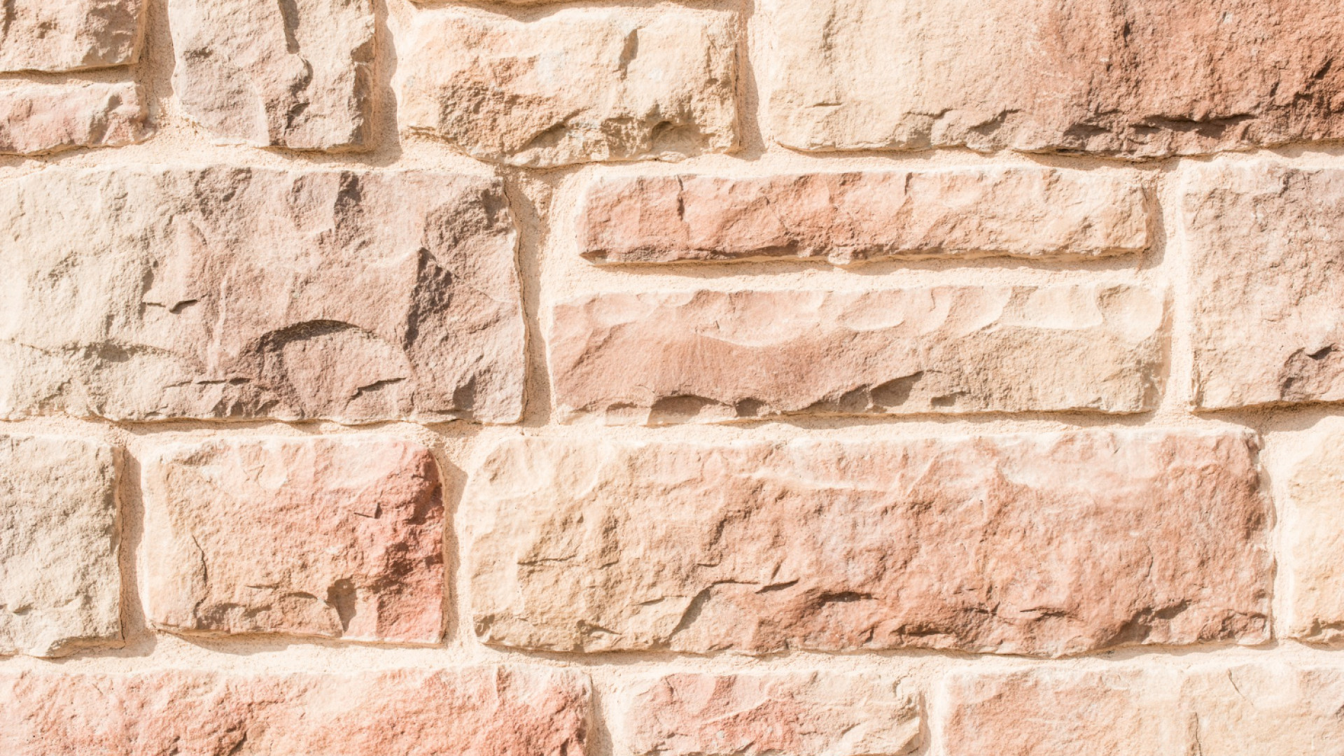 Créer un effet pierre sur un mur intérieur sans gros travaux