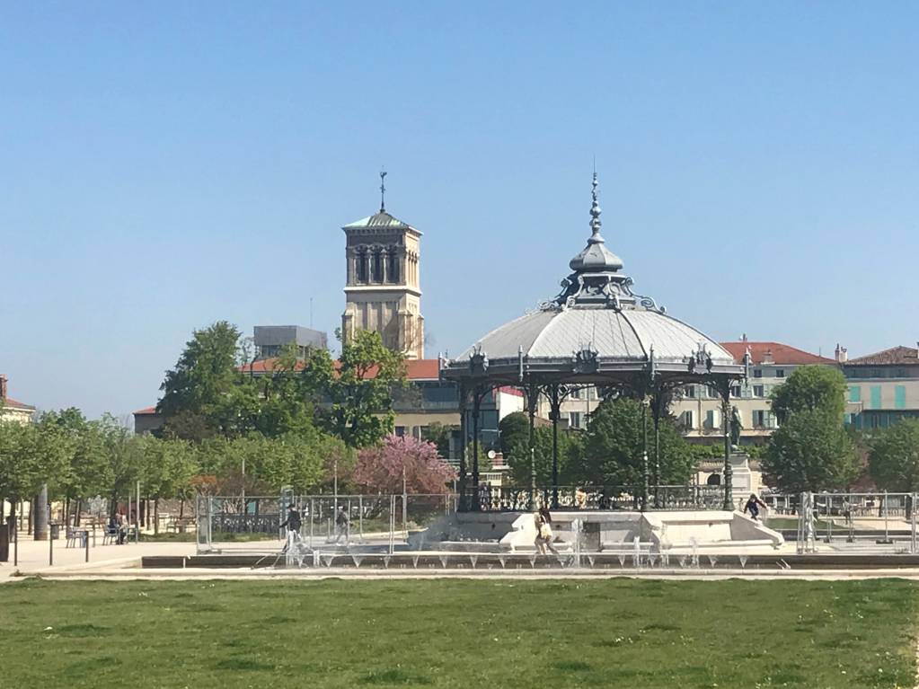 valence 