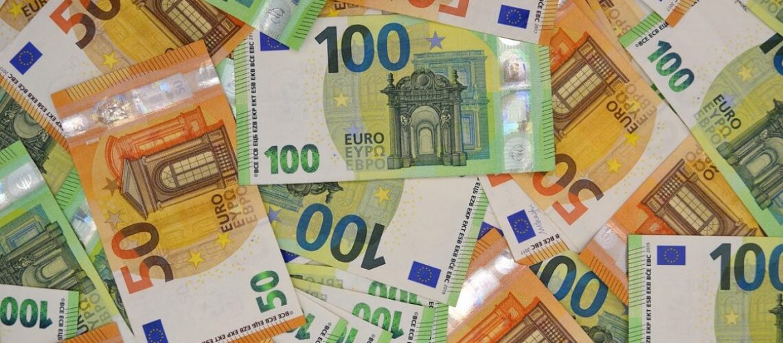 Quels_sont_les_frais_à_prévoir_pour_un_investissement_en_SCPI?